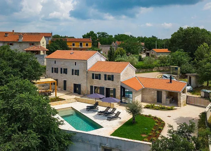 Casa 42 *