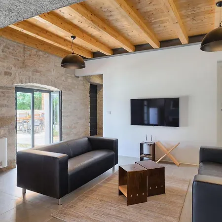 Casa 42 *