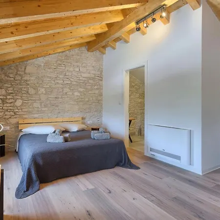 Casa 42 Holiday home Bicici