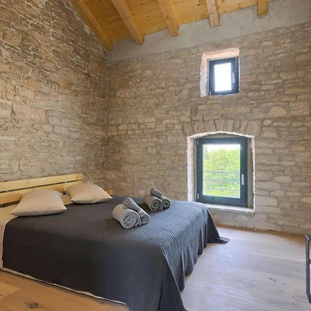 Casa 42 *